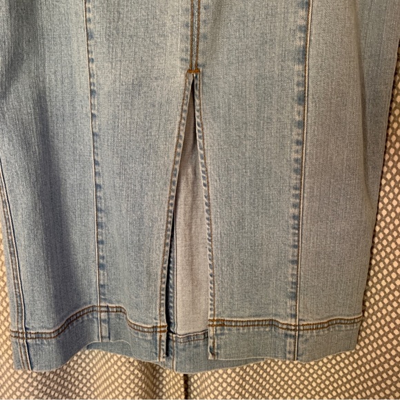 Free People Denim Skirt - Size 0 - Picture 5 of 10